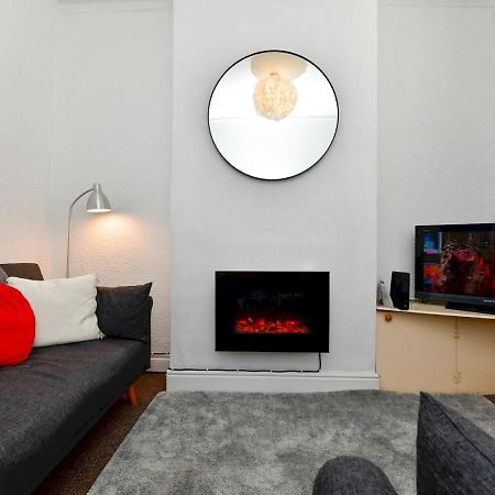 Pass The Keys Perfectly Located 3 Bed Home Close To The City Cardiff Exterior foto